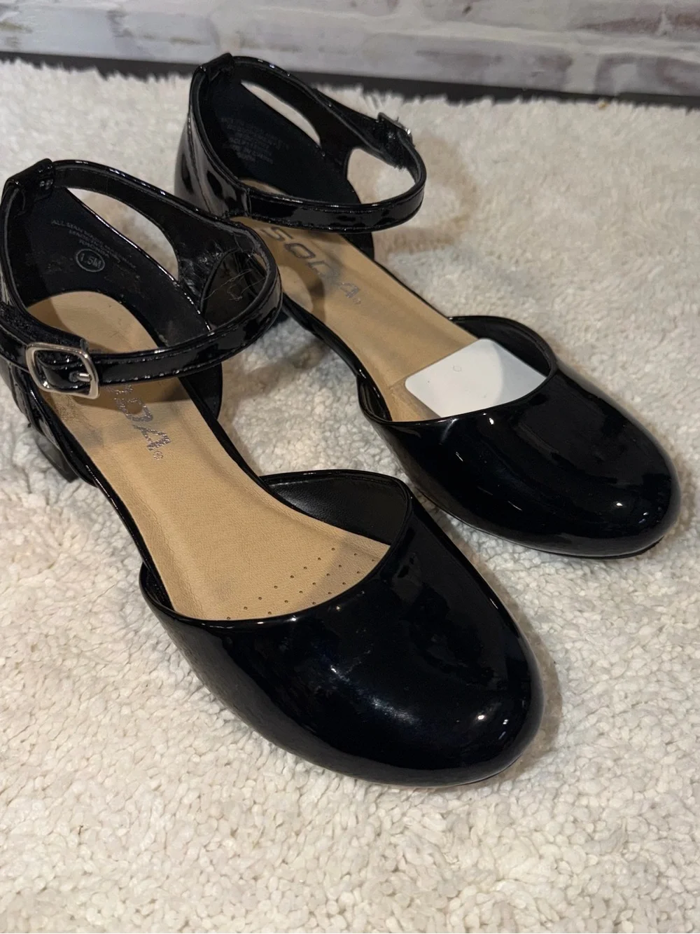 Soda Black Patent Mary Jane Low Block Heel Kids Dress Shoes 1.5